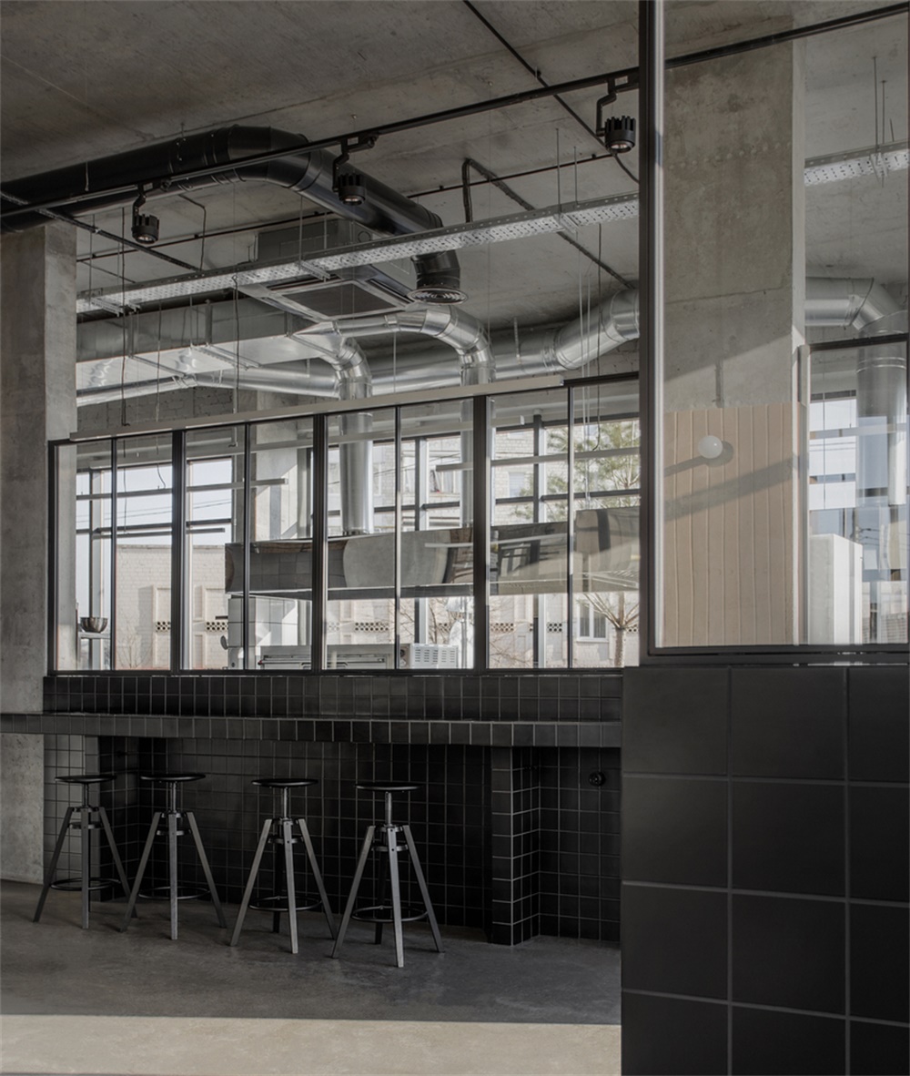 Pomidoros披薩店，Paliychuk Olga Design，餐飲空間，烏克蘭基輔，快餐店設計