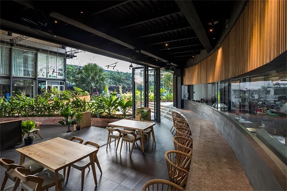 餐飲空間，Takashi Niwa Architects，Ippudo餐廳，越南，改造設計