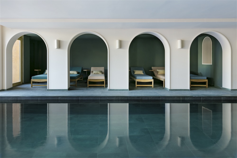 法國梅裏貝爾,Le Coucou酒店,Pierre Yovanovitch,酒店設計,度假酒店,建築改造