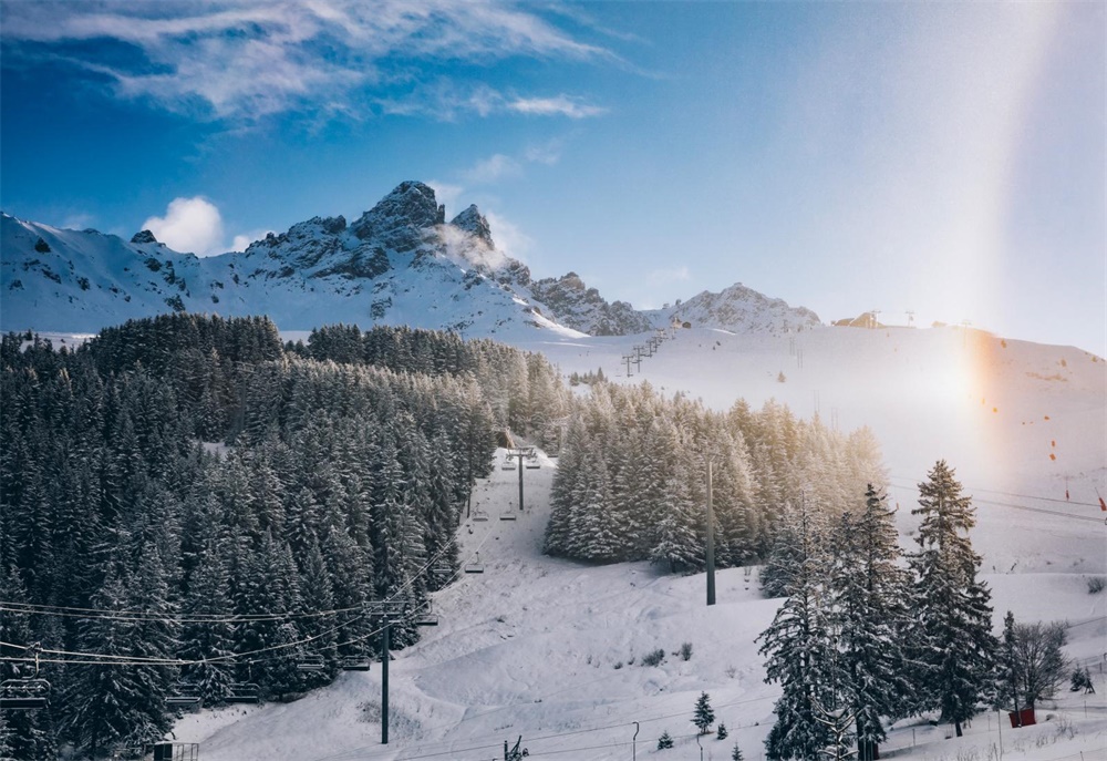 法國梅裏貝爾,Le Coucou酒店,Pierre Yovanovitch,酒店設計,度假酒店,建築改造