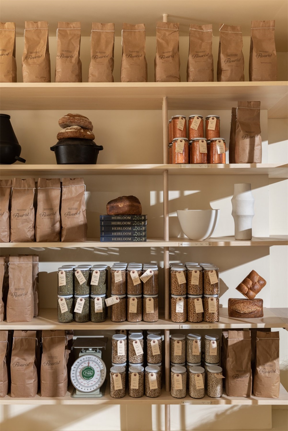 Ste Marie，餐飲空間，麵包店設計，國外麵包坊設計，烘焙房設計，Flourist