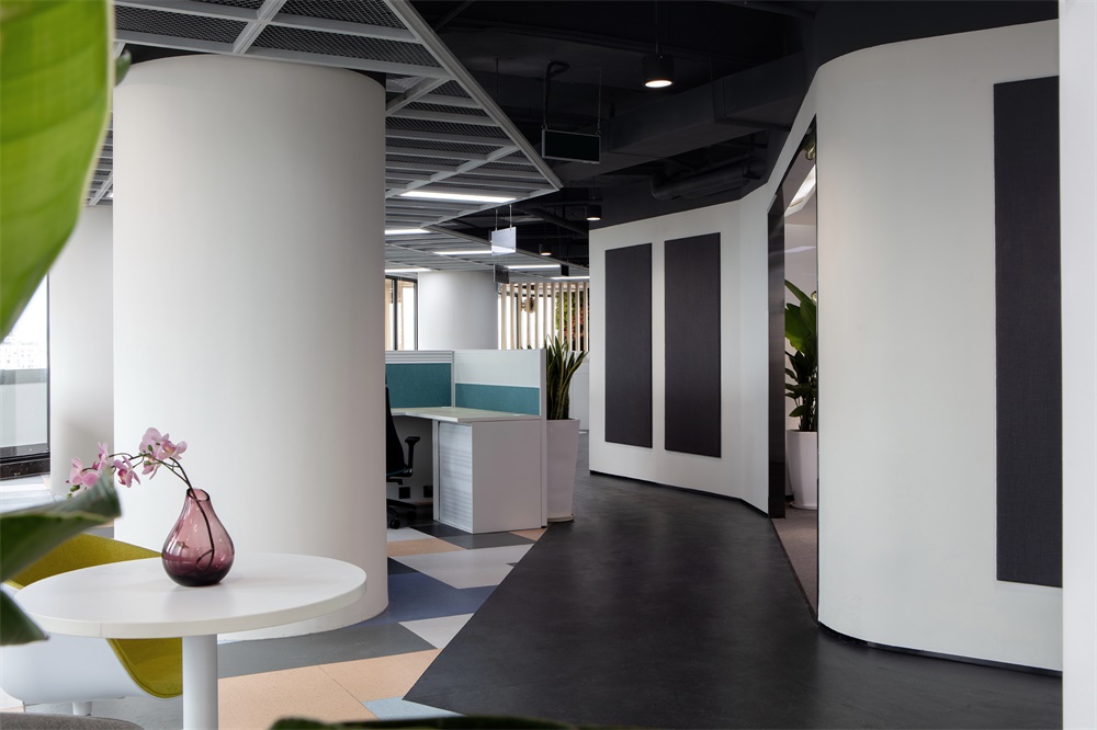 辦公空間,國內辦公室設計,深圳,振業集團子公司辦公室,裏外營造