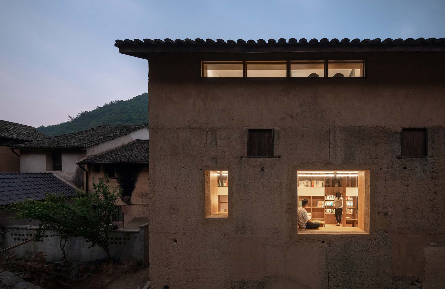 商業空間,書店設計,青龍塢,言幾又,鄉村書店,建築改造,西濤設計工作室