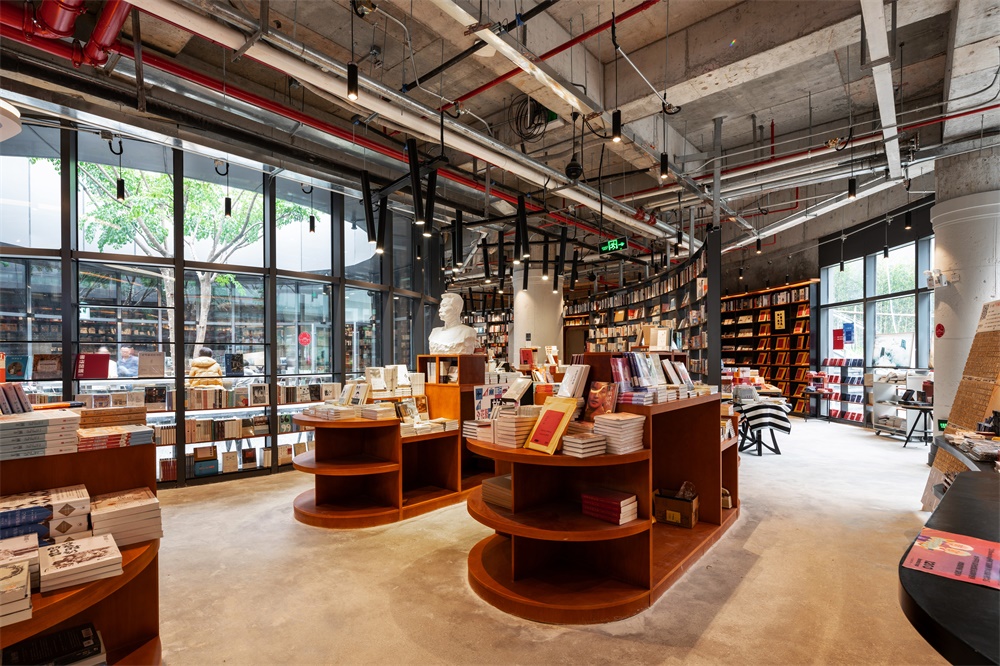 商業空間，廣州書店設計，書店設計，廣州，1200bookshop，負空間設計，項目投稿