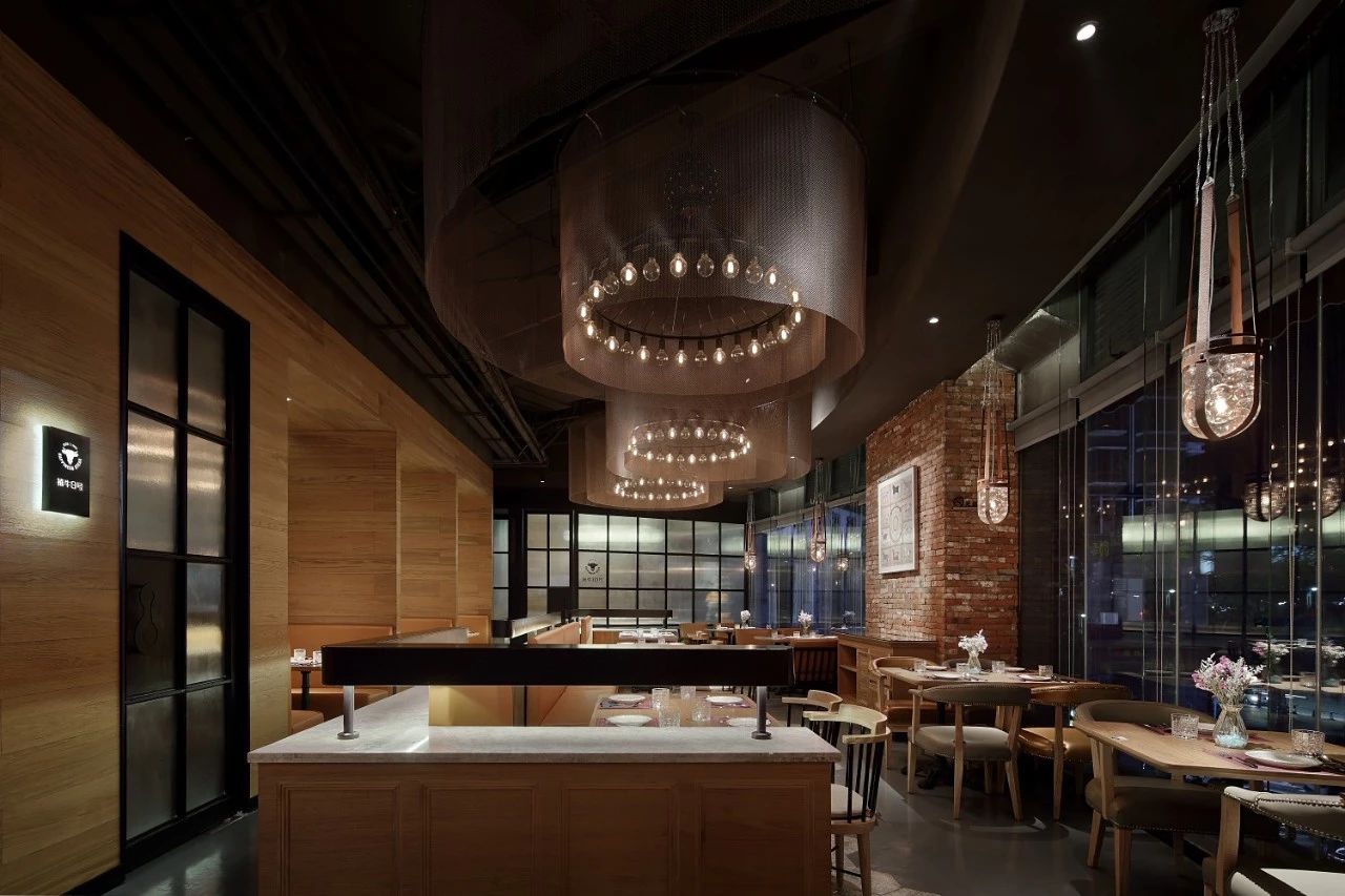 藝鼎設計,餐廳設計,禧牛炙造,牛扒西餐廳,北歐小鎮,特色餐廳設計,惠州西餐廳設計