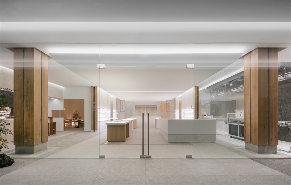 商業空間,零售空間,品牌旗艦店,品牌眼鏡店,Labotory