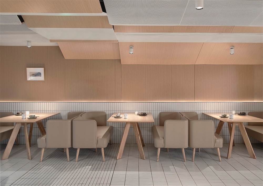 餐飲空間，餐廳設計，國內餐廳設計，雁舍，北京，古魯奇公司
