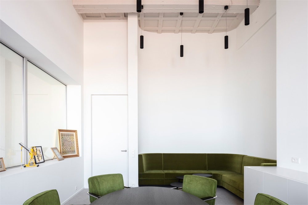 辦公空間,廠房改造設計,Vandewiele,集團辦公室總部,比利時,廠房辦公室