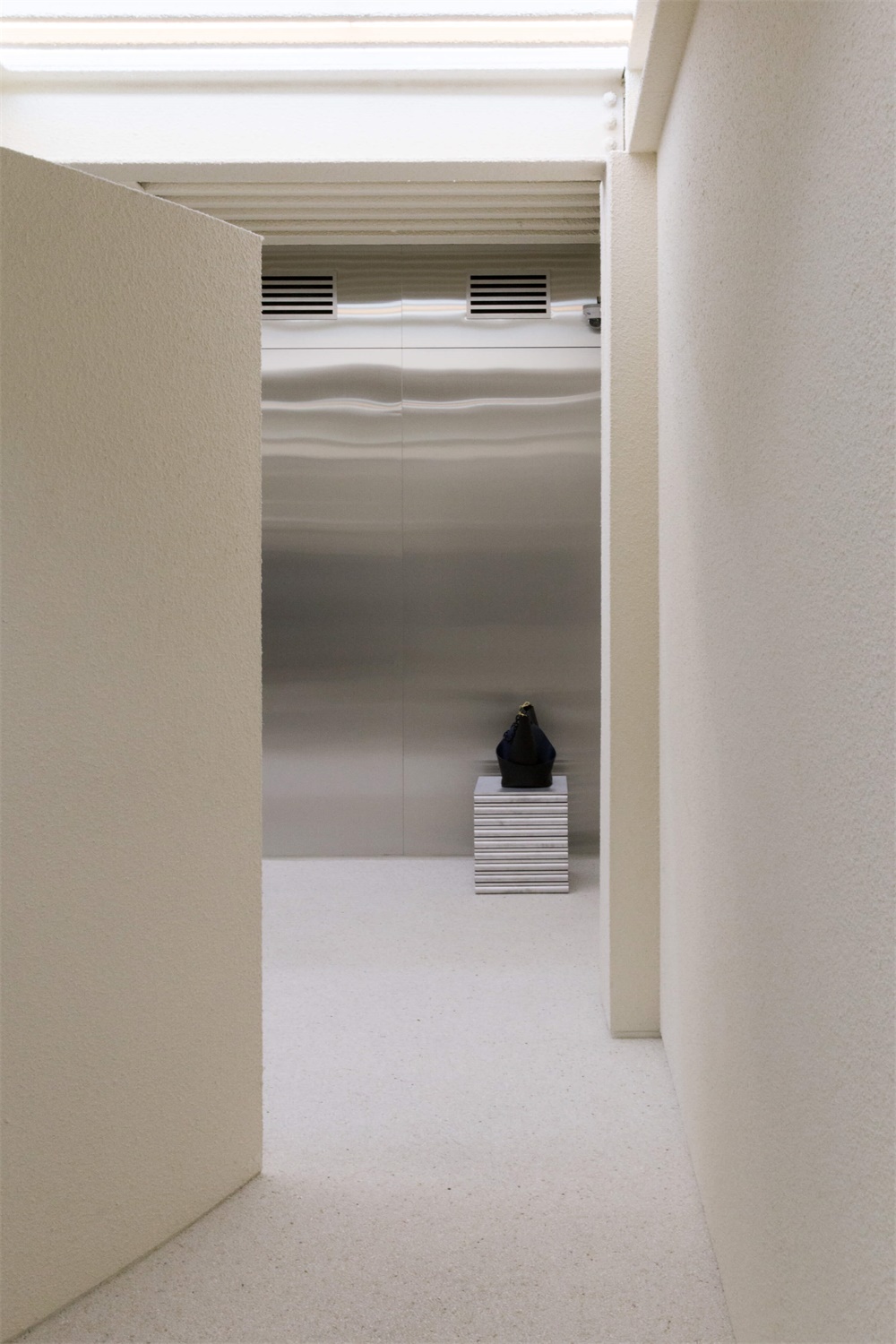 商業空間,國外零售空間設計,旗艦店,首爾,服裝品牌旗艦店,項目投稿