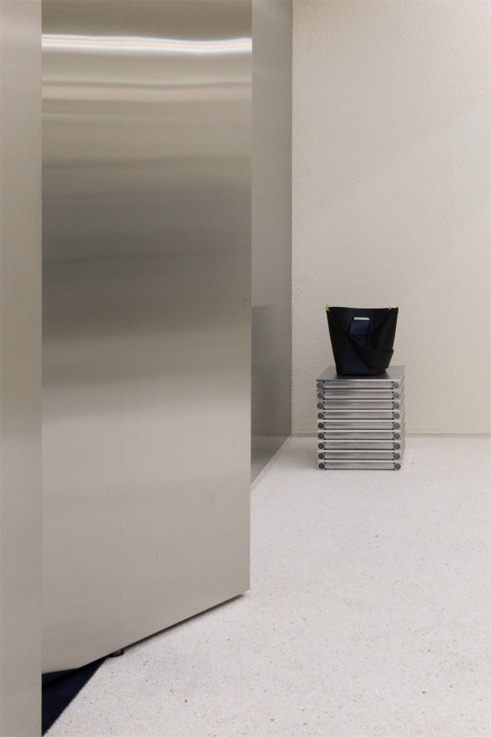 商業空間,國外零售空間設計,旗艦店,首爾,服裝品牌旗艦店,項目投稿