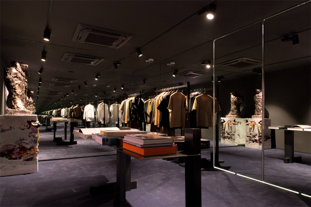 商業空間,國外零售空間設計,旗艦店,首爾,服裝品牌旗艦店,項目投稿