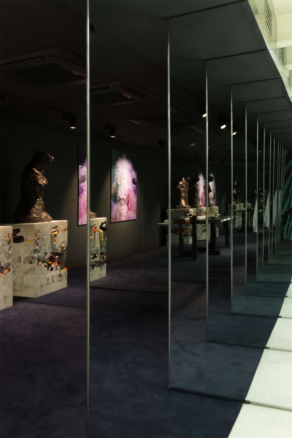 商業空間,國外零售空間設計,旗艦店,首爾,服裝品牌旗艦店,項目投稿