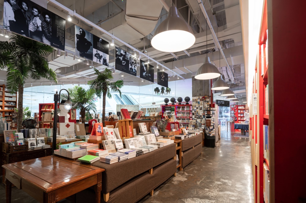 商業空間，廣州獨立書店，獨立書店設計，書店設計，廣州北京路，1200bookshop，負空間設計，項目投稿