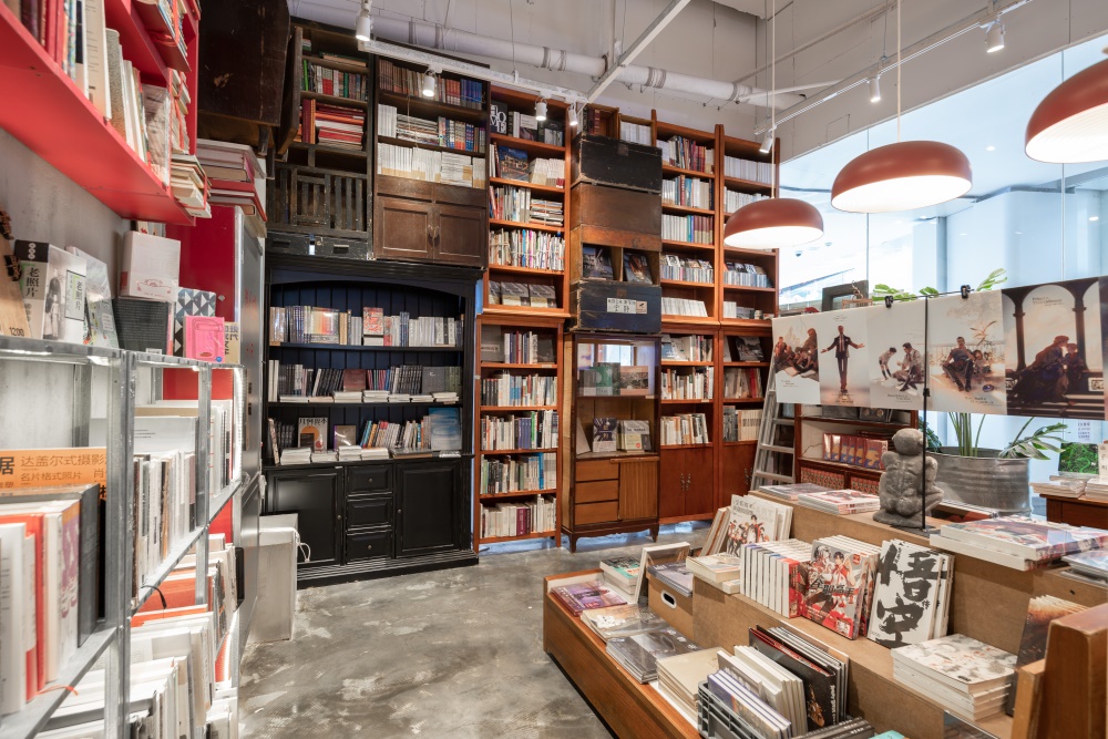 商業空間，廣州獨立書店，獨立書店設計，書店設計，廣州北京路，1200bookshop，負空間設計，項目投稿