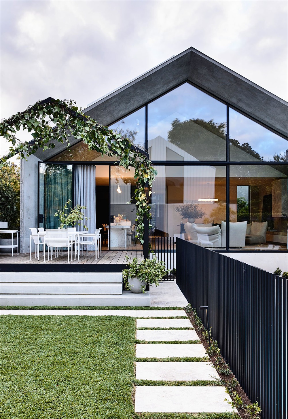 住宅空間,極簡主義,墨爾本,五口之家,Kennon+ studio,Scandizzo House