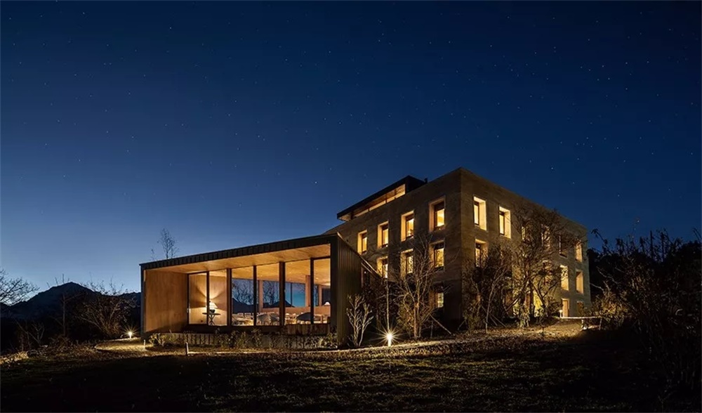 設計酒店,中國設計酒店,雲南迪慶,度假酒店設計,趙楊,重慶尚壹揚設計