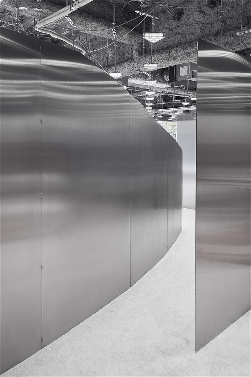 商業空間,零售空間,零售店設計,品牌店設計,名古屋,Acne Studios,服裝店設計