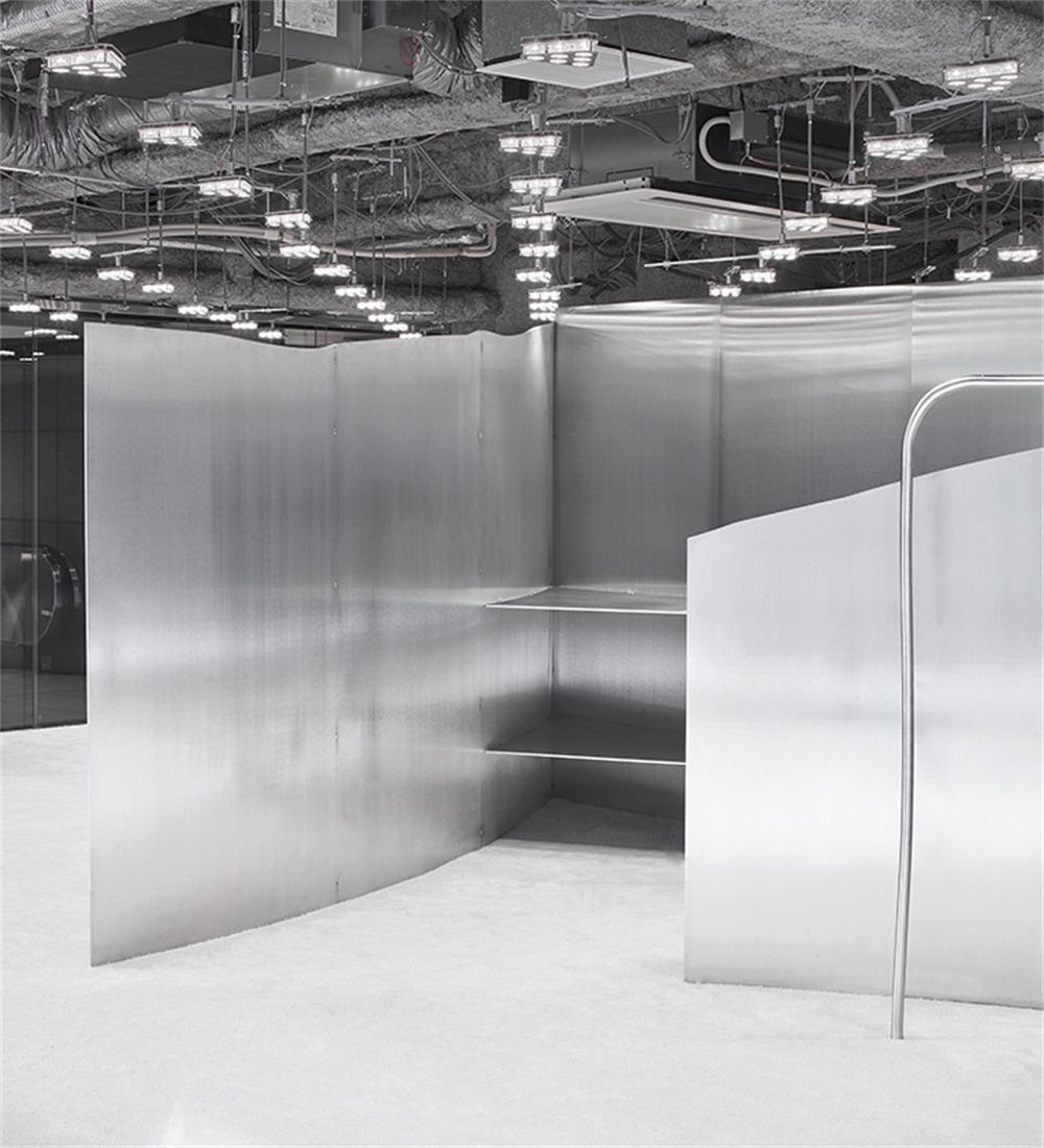 商業空間,零售空間,零售店設計,品牌店設計,名古屋,Acne Studios,服裝店設計