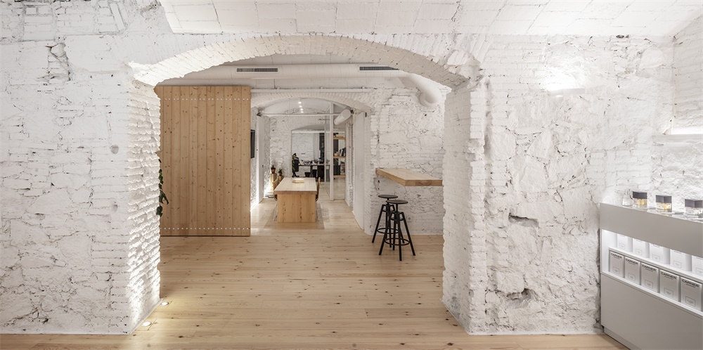 商業空間,辦公零售空間,零售店設計,Jofre Roca Arquitectes,香水品牌總部設計,巴塞羅那,Carner