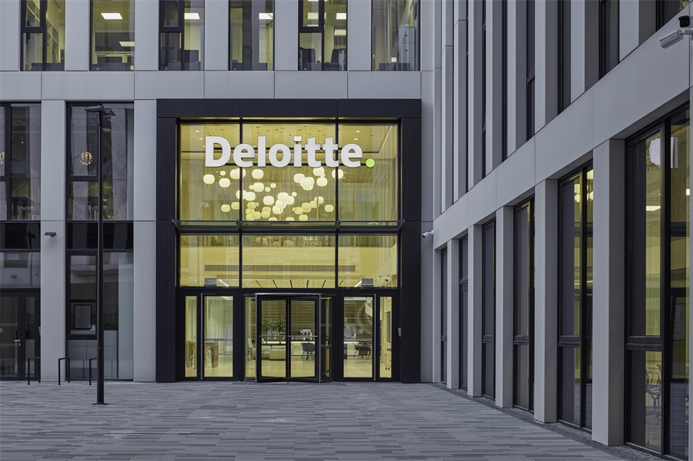 辦公空間，Deloitte，德勤會計師事務所，布拉格，辦公室設計，現代風格辦公室