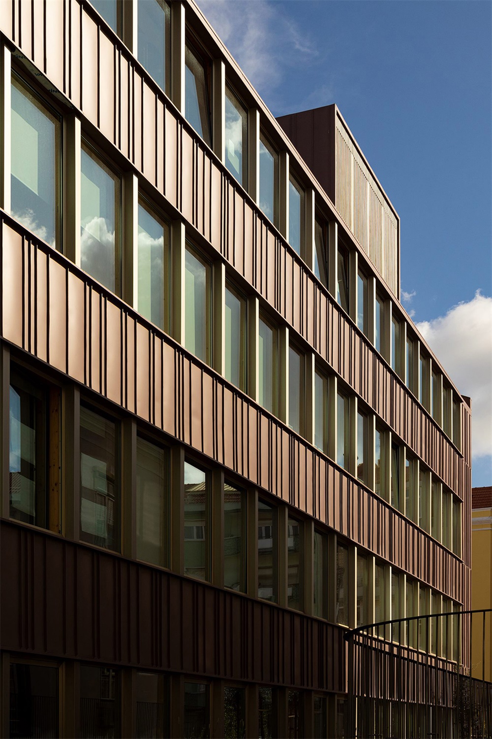 兒童活動中心,教學空間,幼兒園設計,兒童娛樂中心設計,裏斯本