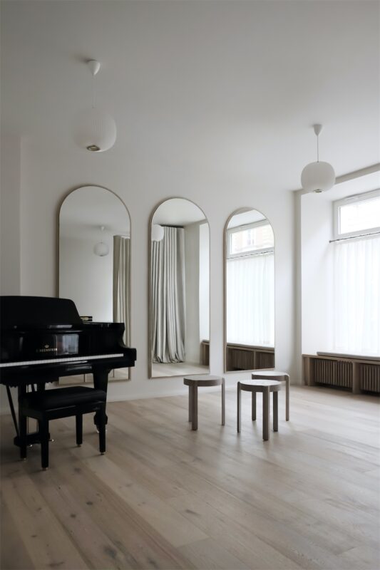 Emily Broom | 柏林Lullula音樂教育工作室