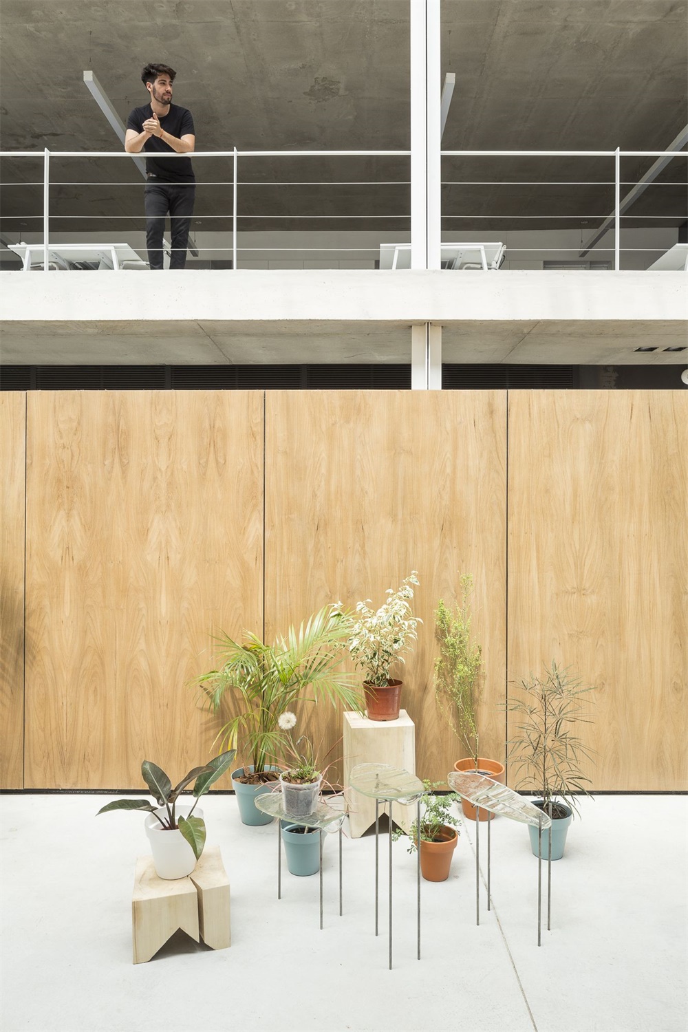 辦公空間,廠房改造,工業風辦公室,倉庫陳列室,紡織品公司辦公室,建築立麵改造設計