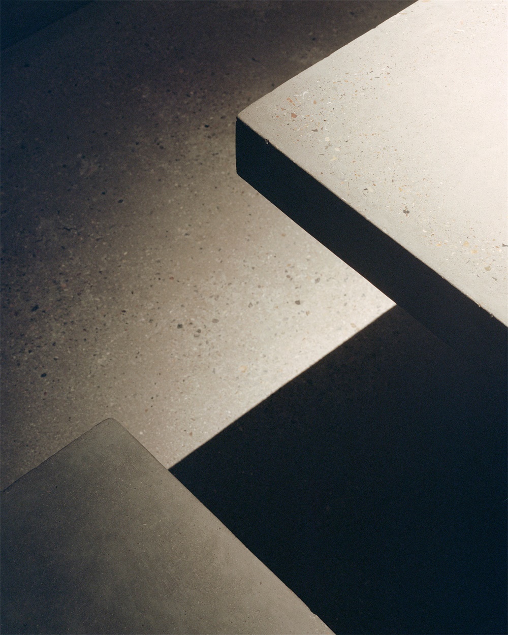 辦公空間，廠房改造，工業風辦公室，倫敦，照明品牌辦公室，PSLab照明