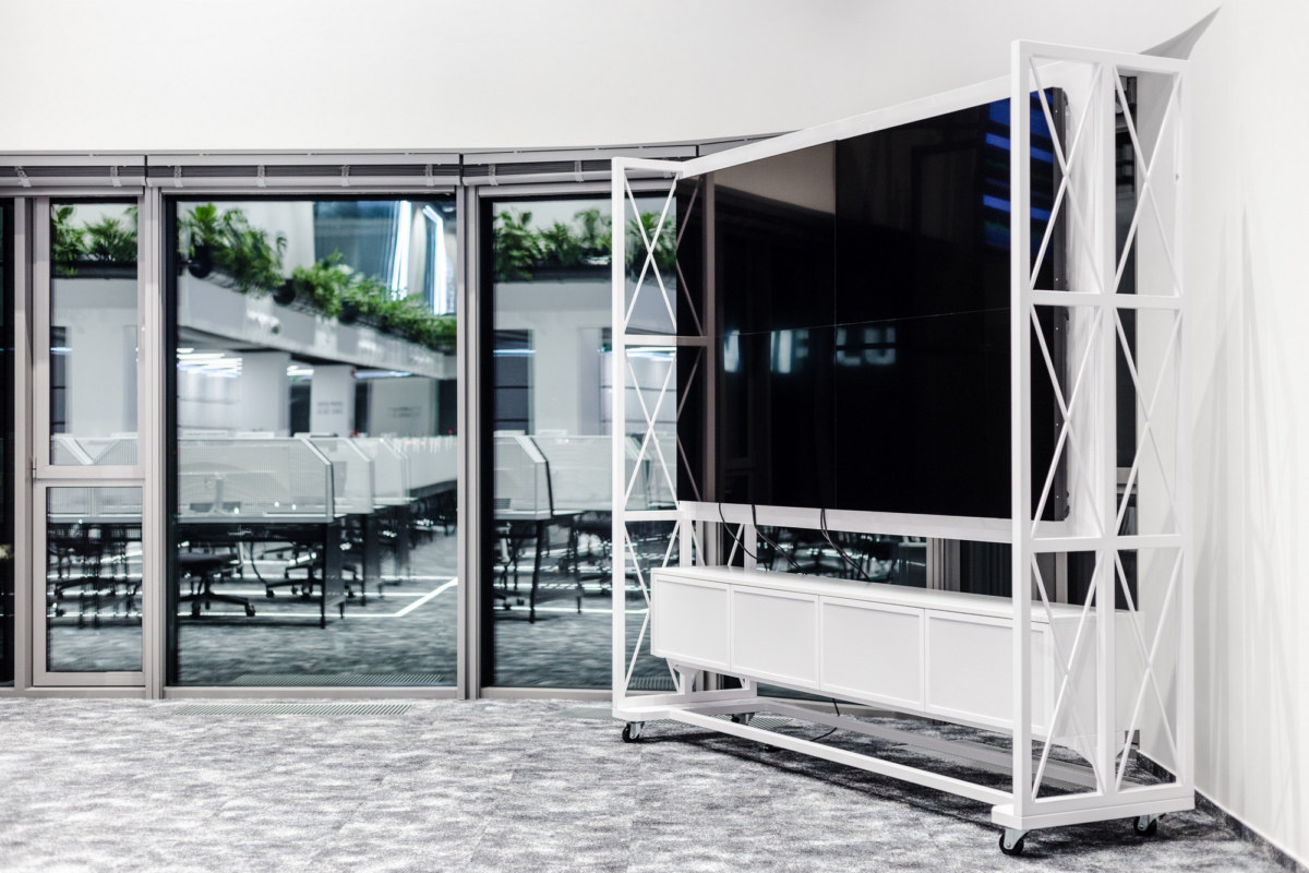 辦公空間,未來主義設計,科幻感辦公室,科技公司辦公室,波蘭華沙