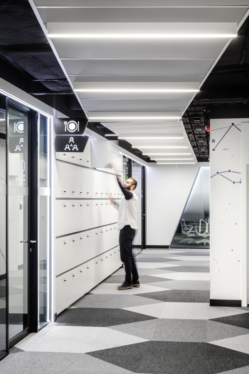 辦公空間,未來主義設計,科幻感辦公室,科技公司辦公室,波蘭華沙