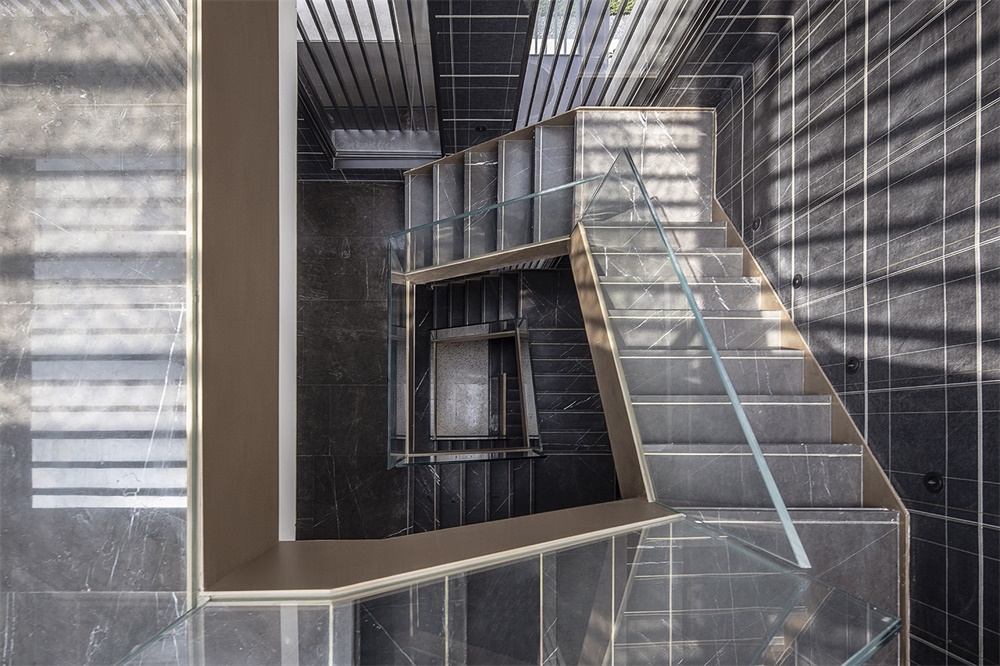 住宅空間,黑曜石別墅,別墅設計,廣州尚逸裝飾設計,軟裝設計,珠海保利九洲天和三期嶼墅,項目投稿