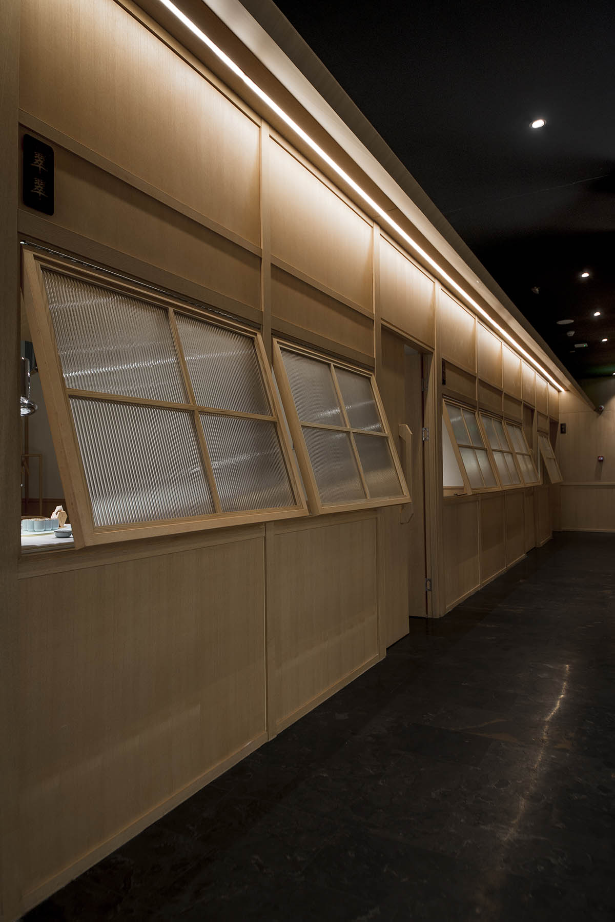 未木建築空間設計,未木建築,餐廳設計,北京岸鄉餐廳設計,岸鄉餐廳設計,岸鄉餐廳,未木建築空間設計作品,湘菜餐廳設計,湘菜餐廳