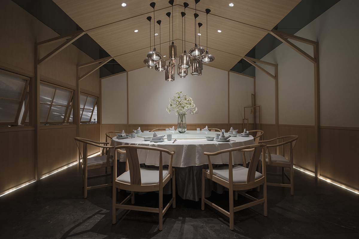 未木建築空間設計,未木建築,餐廳設計,北京岸鄉餐廳設計,岸鄉餐廳設計,岸鄉餐廳,未木建築空間設計作品,湘菜餐廳設計,湘菜餐廳