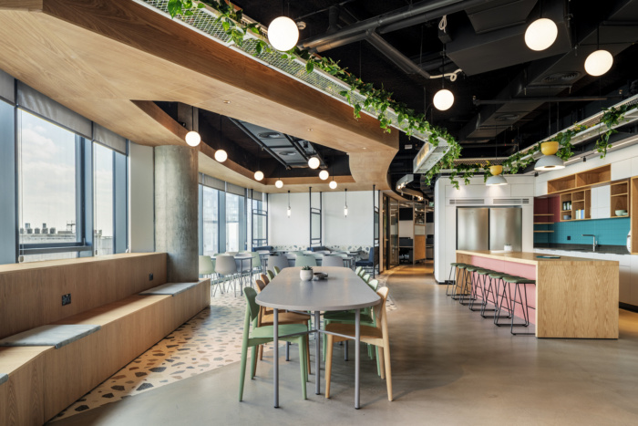 廣告公司辦公室設計,廣告公司設計,國外廣告公司辦公室設計,國外廣告公司,辦公空間設計,辦公室設計,現代風格辦公室設計