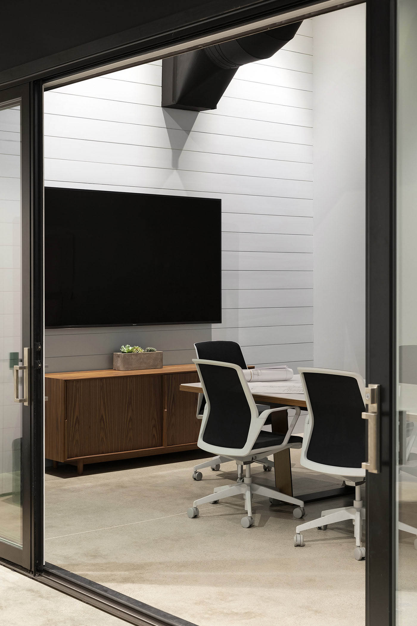 建築公司辦公室設計,辦公室設計,工業風辦公室設計,現代風格辦公室設計,國外辦公室設計,開放式辦公室設計,設計公司辦公室設計,簡約辦公室設計