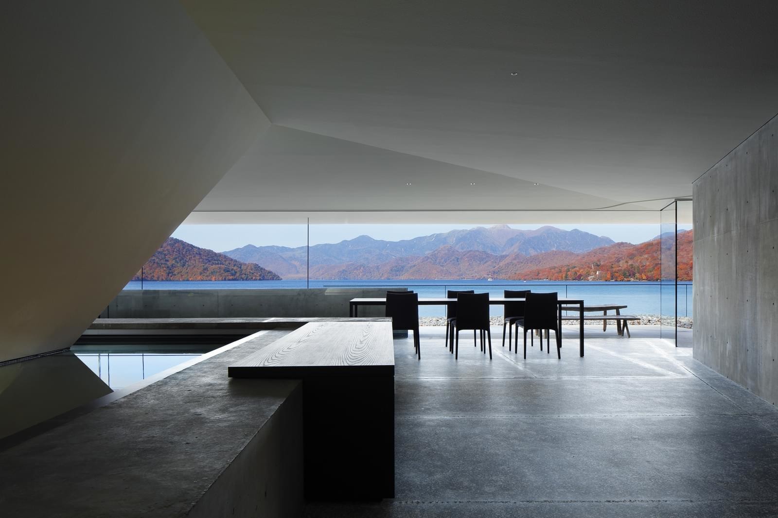 住宅設計,別墅設計,現代住宅設計,住宅空間設計,濱湖別墅,日本中禪寺濱湖別墅,Nikken Sekkei設計,Nikken Sekkei設計作品