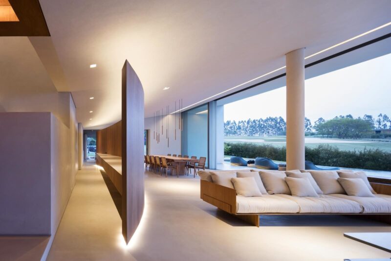 Arthur Casas | 1000㎡別墅被徹底融入高爾夫球場