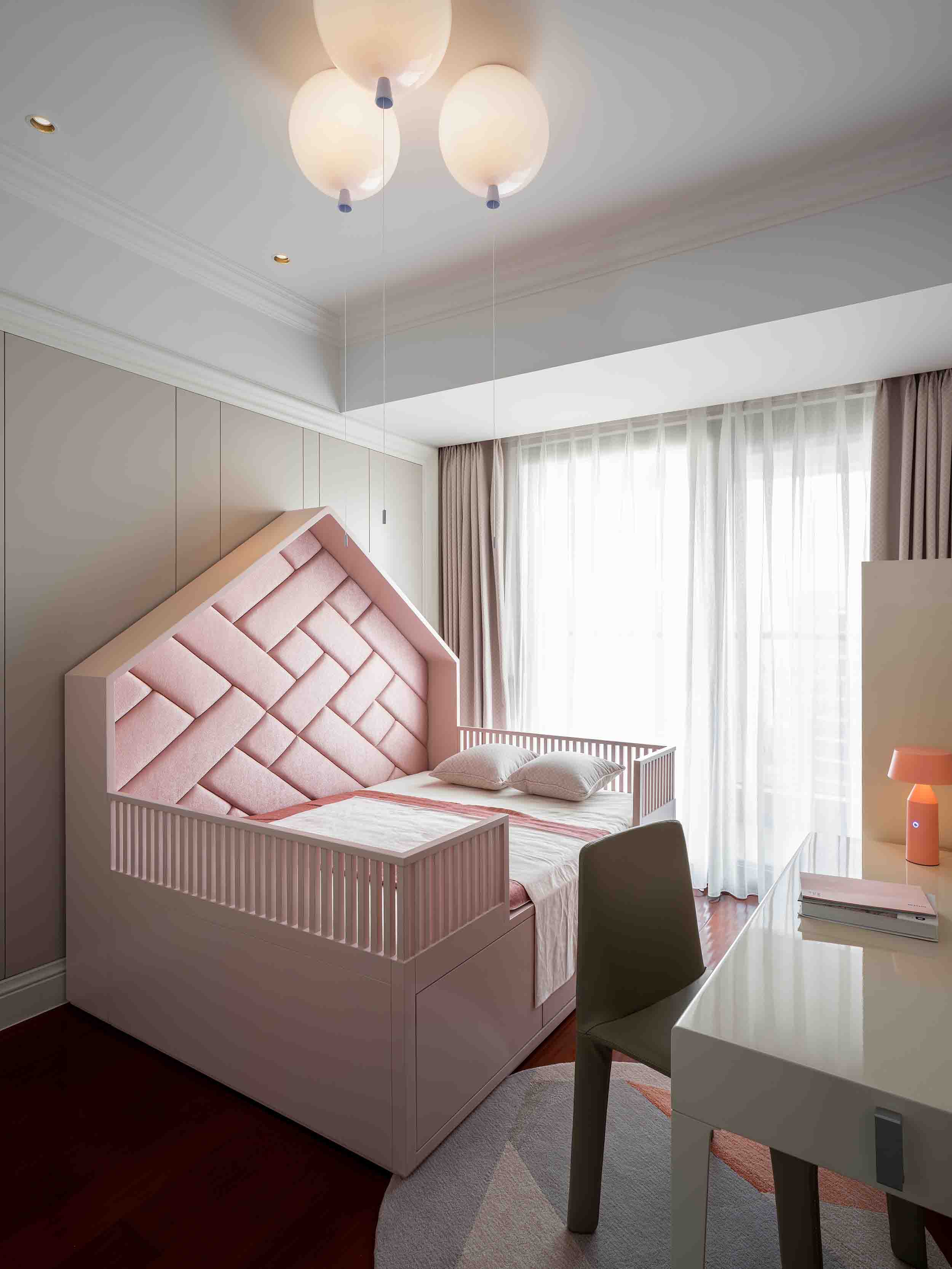 住宅設計，輕奢住宅設計，現代住宅設計，住宅空間設計，現在風格住宅設計，鴻藝源作品，鴻藝源建築室內設計，鴻藝源建築室內設計作品