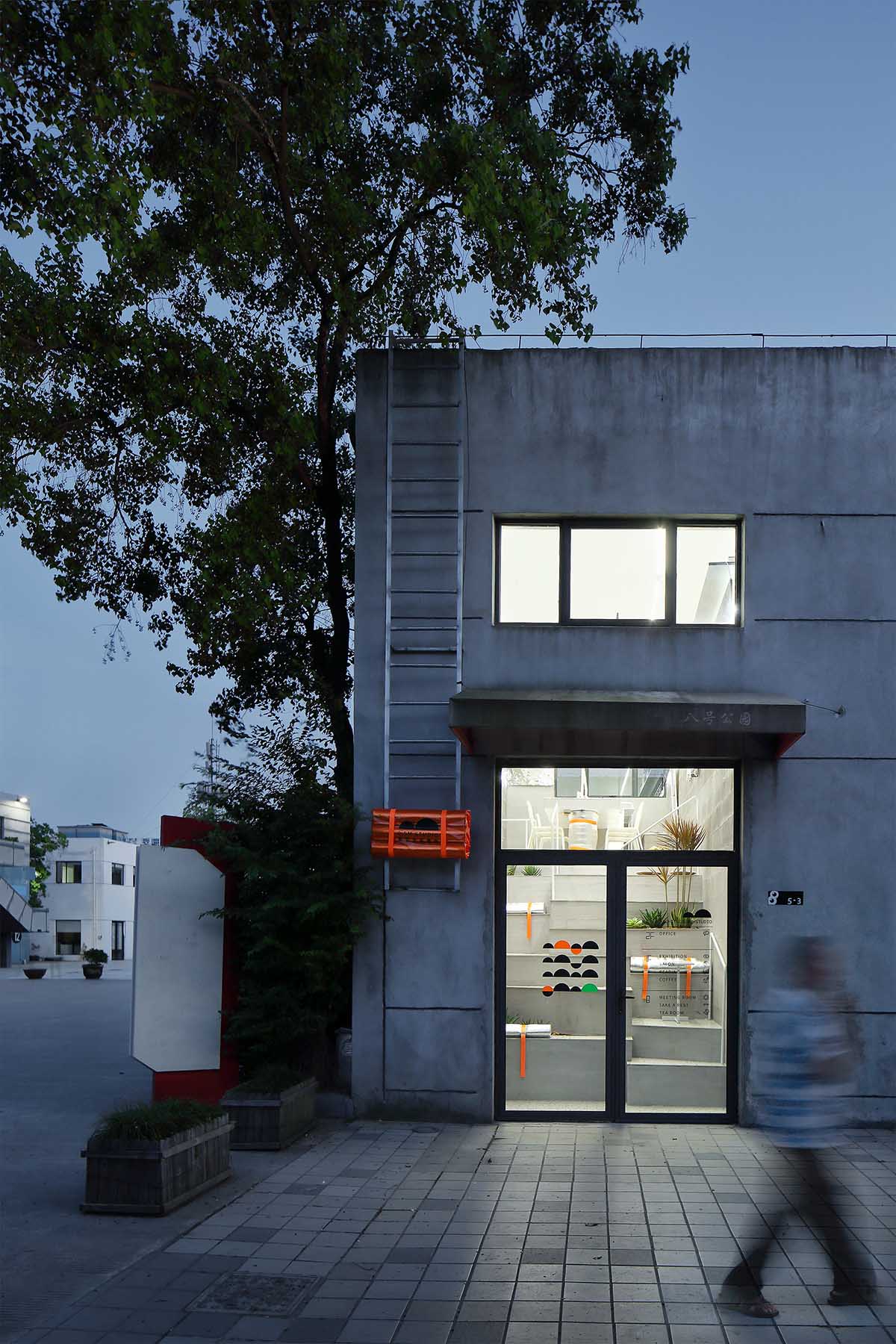 辦公室設計,小型辦公室設計,設計公司辦公室,工業風辦公室,隔層辦公室設計,寧波辦公室設計,複式辦公室設計,離宅半米