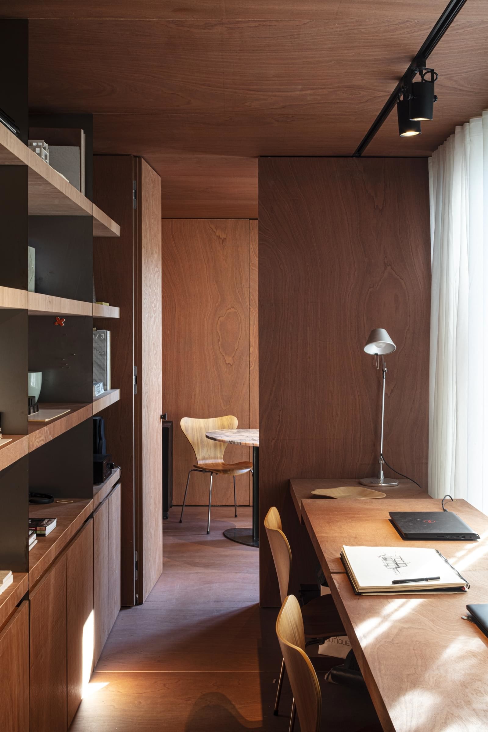 可移動辦公室設計,辦公室設計,現代風格辦公室設計,國外辦公室設計,開放式辦公室設計,設計公司辦公室設計