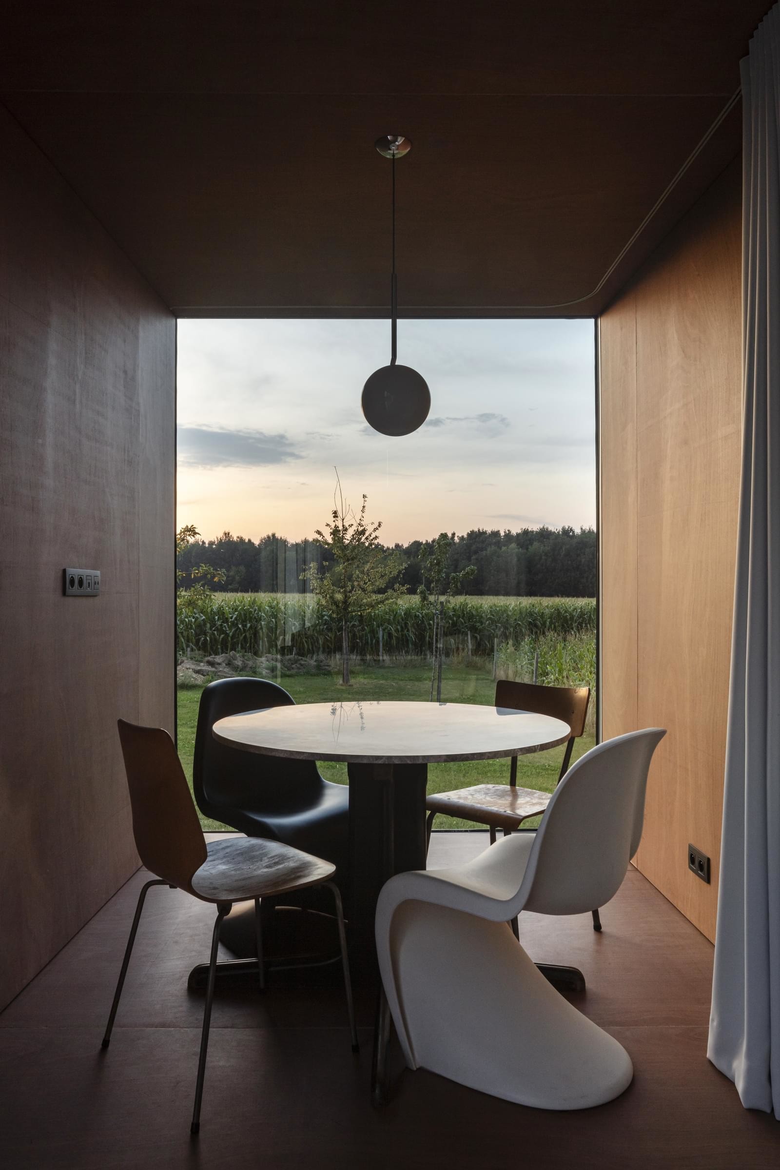 可移動辦公室設計,辦公室設計,現代風格辦公室設計,國外辦公室設計,開放式辦公室設計,設計公司辦公室設計