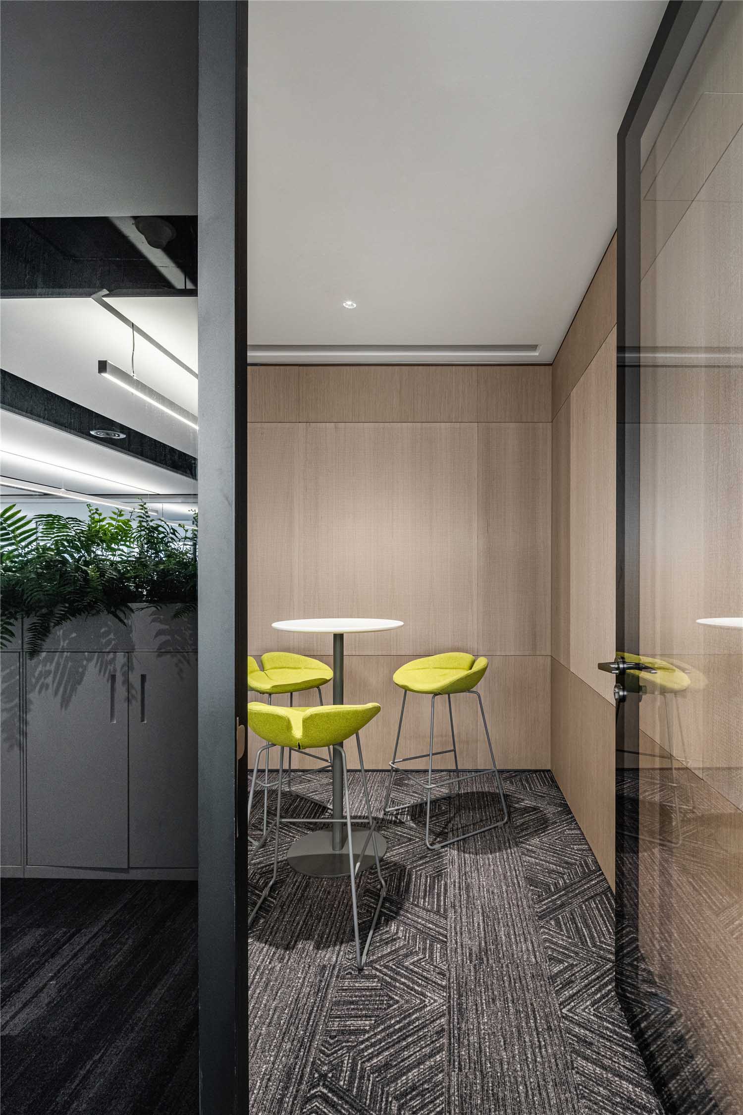 辦公室設計,辦公空間設計,深圳華潤辦公室設計,深圳科技園華潤辦公室,深圳辦公室設計,於強室內設計師事務所,於強,YuQiang,於強設計,項目投稿