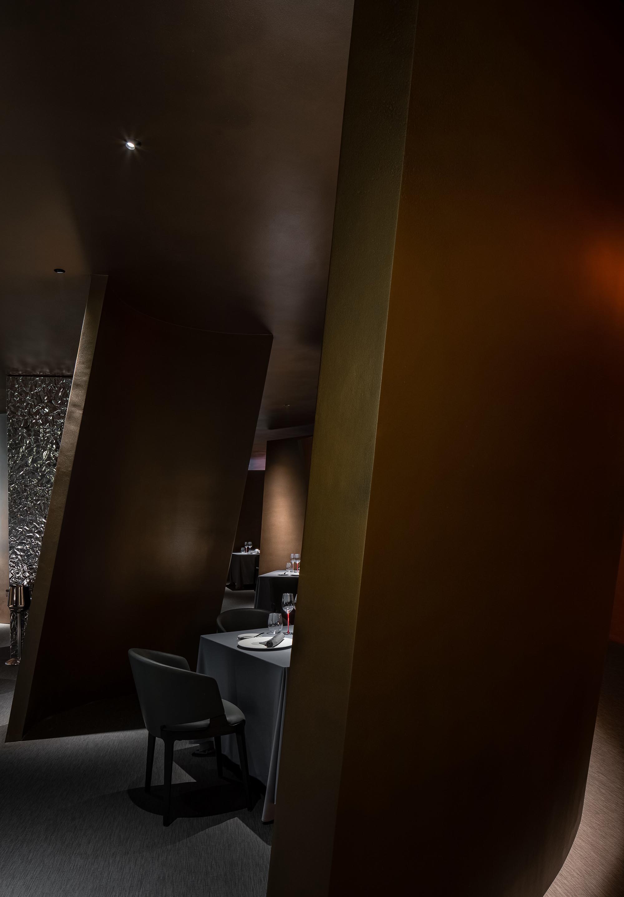 艾克建築設計,餐廳設計,謝培河,深圳高端西餐廳設計,餐廳設計,米其林行政主廚的GENTLE L,項目投稿