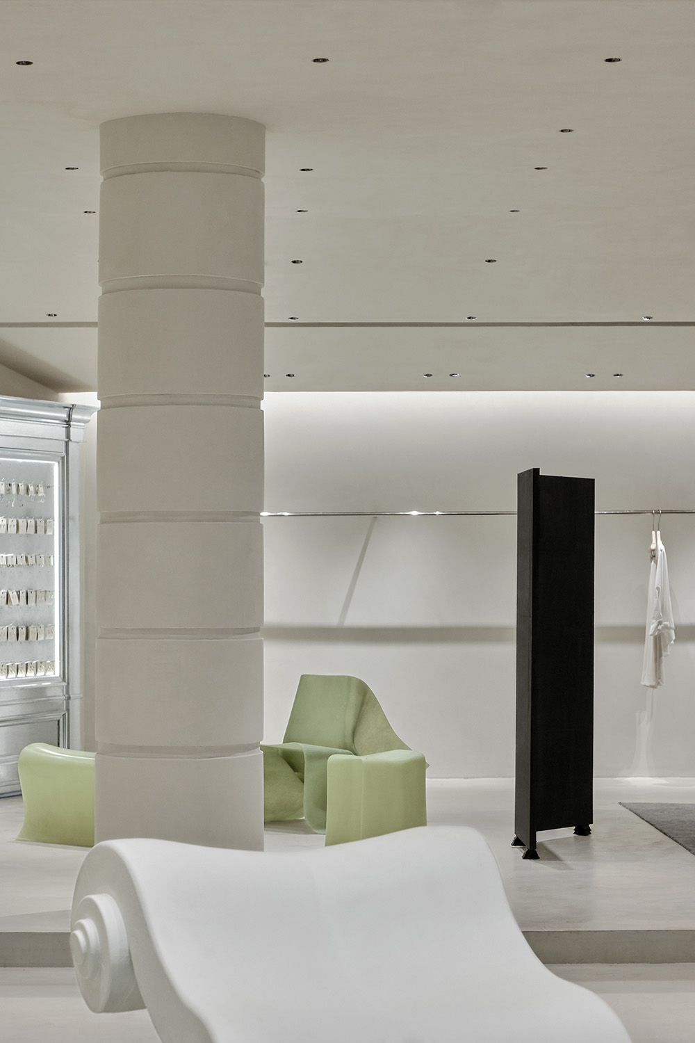 商業空間設計,廣州商業空間設計,服裝店設計,店鋪設計,陳列展示,產品展示,Maó,今朝風日好,項目投稿