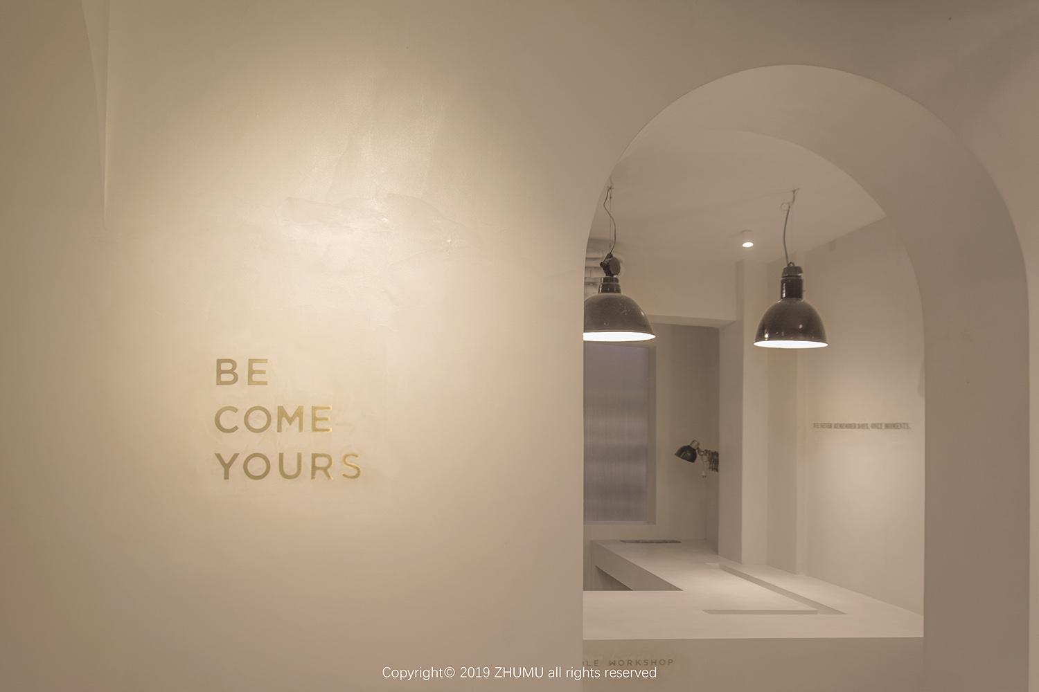 專賣店設計,零售店設計,香水專賣店,香水零售店,廣州香水專賣店設計,廣州氣味翻譯所DINSHARE,廣州氣味翻譯所,氣味翻譯所DINSHARE,築睦建築設計,築睦建築設計事務所,項目投稿