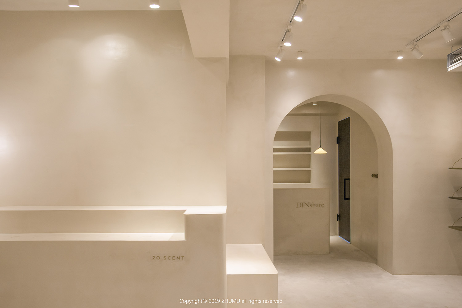 專賣店設計,零售店設計,香水專賣店,香水零售店,廣州香水專賣店設計,廣州氣味翻譯所DINSHARE,廣州氣味翻譯所,氣味翻譯所DINSHARE,築睦建築設計,築睦建築設計事務所,項目投稿