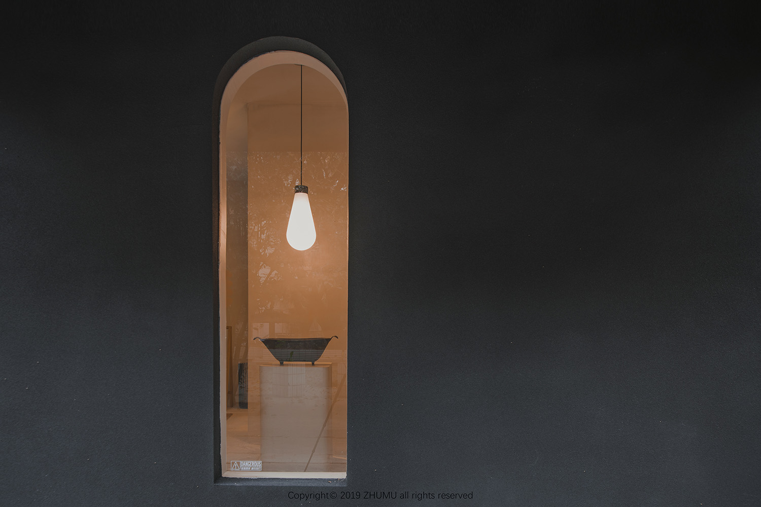 專賣店設計,零售店設計,香水專賣店,香水零售店,廣州香水專賣店設計,廣州氣味翻譯所DINSHARE,廣州氣味翻譯所,氣味翻譯所DINSHARE,築睦建築設計,築睦建築設計事務所,項目投稿