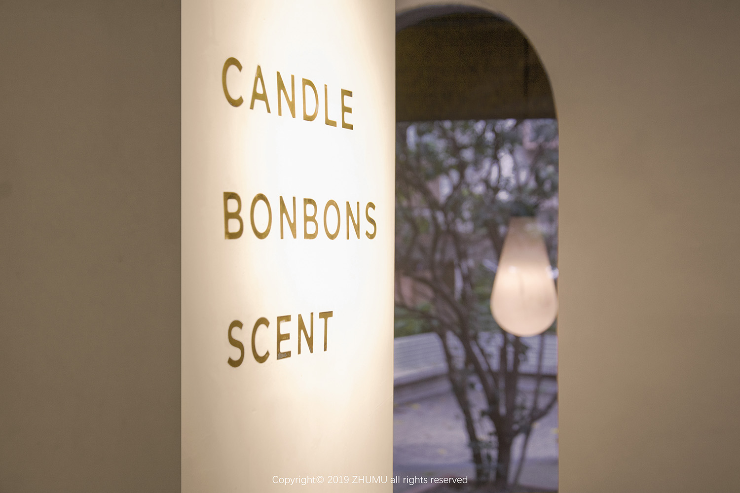 專賣店設計,零售店設計,香水專賣店,香水零售店,廣州香水專賣店設計,廣州氣味翻譯所DINSHARE,廣州氣味翻譯所,氣味翻譯所DINSHARE,築睦建築設計,築睦建築設計事務所,項目投稿