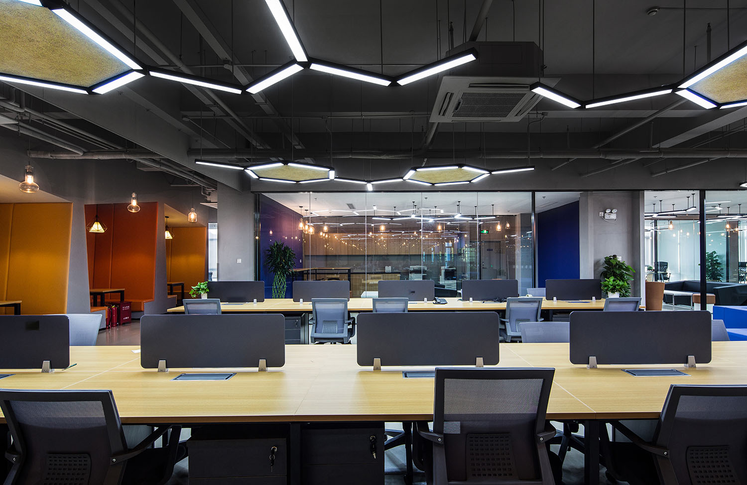 辦公室設計,現代風格辦公室,上海辦公室設計,現代風格辦公室設計,上海三瑞高分子,上海三瑞高分子辦公室,CCDI悉地國際,CCDI悉地國際設計,CCDI卝智設計,CCDI卝智室內設計,項目投稿