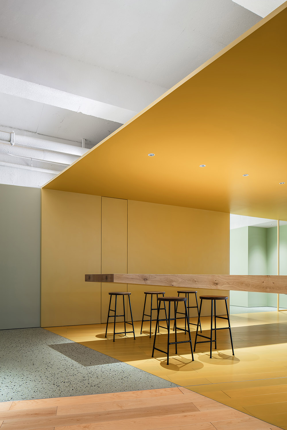 辦公室設計,辦公空間設計,現代風格辦公室設計,簡約辦公室設計,西安辦公室設計,ECCO愛步西北總部辦公室,西安ECCO愛步辦公室,西安愛步辦公室,愛步辦公室,紅山設計,紅山設計公司,紅山設計公司作品,項目投稿